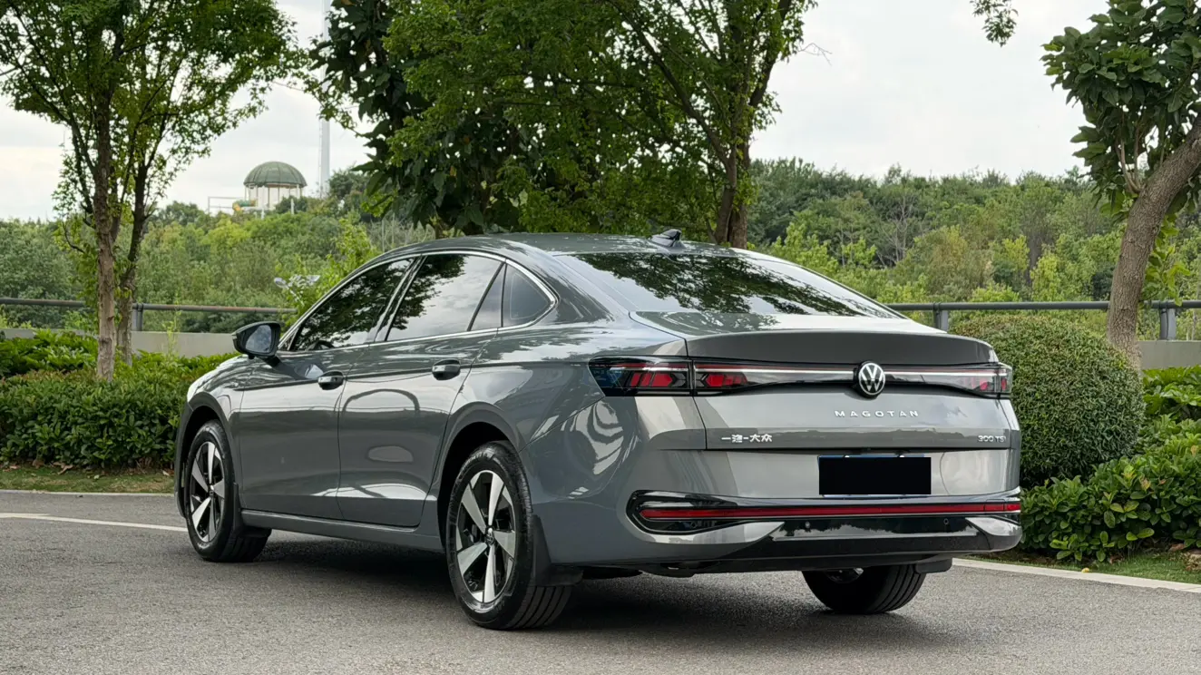 Volkswagen Magotan