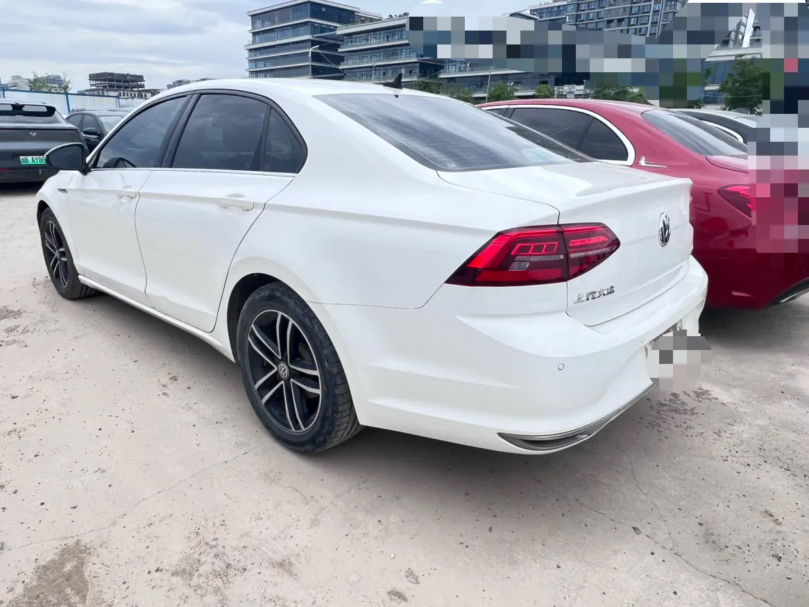 Volkswagen Lamando