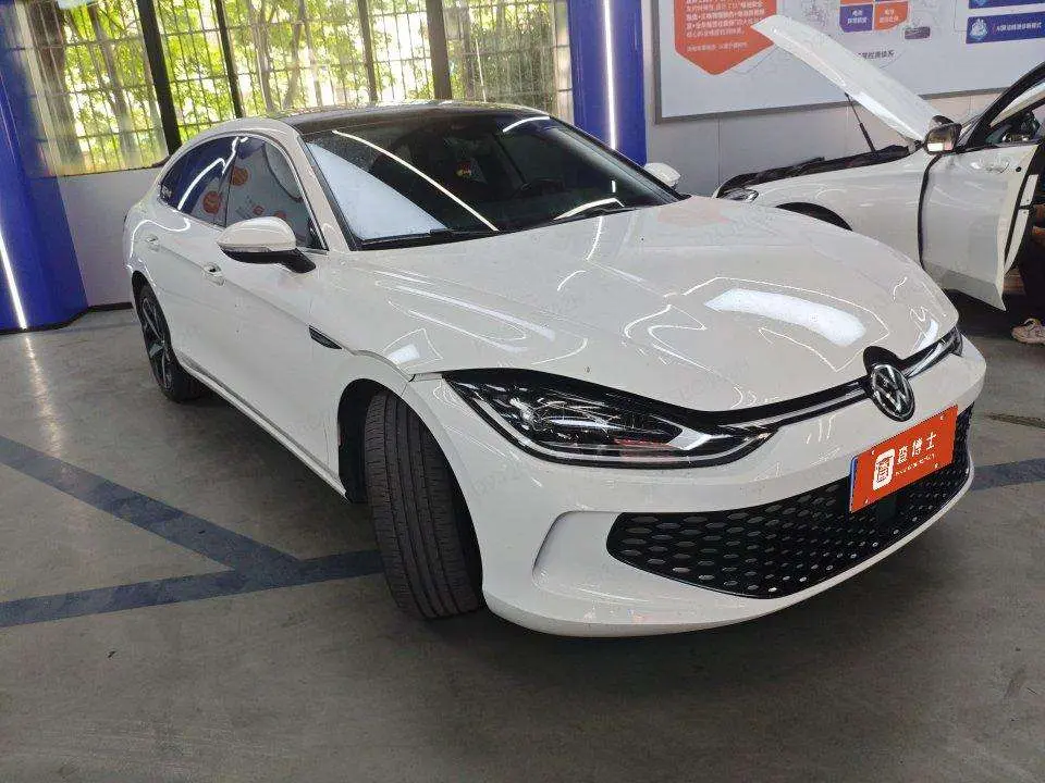 Volkswagen Lamando