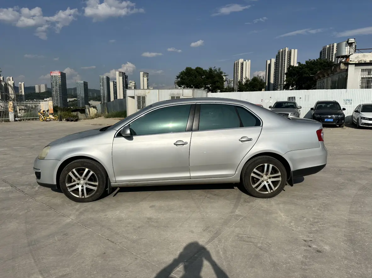 Volkswagen Sagitar