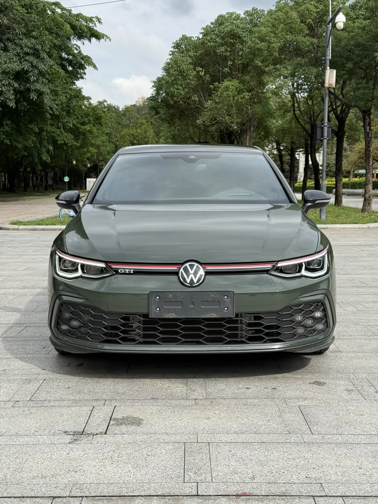 Volkswagen Golf GTI