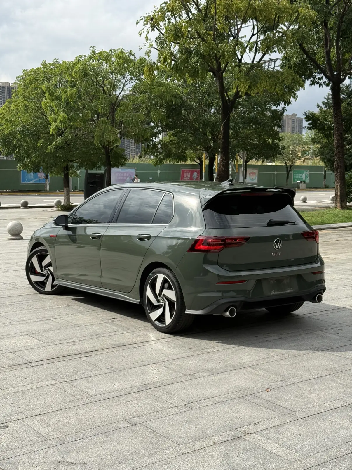 Volkswagen Golf GTI