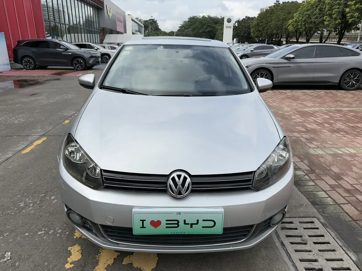 Volkswagen golf