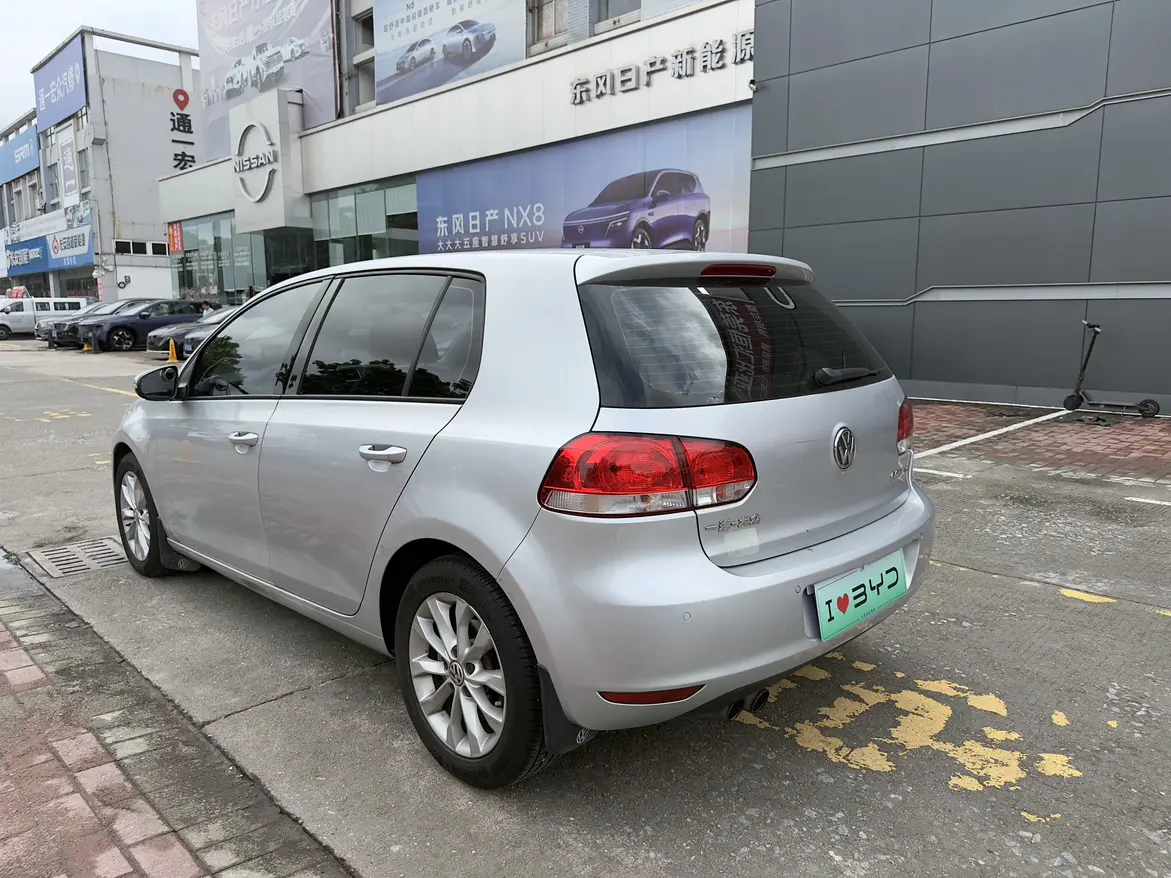 Volkswagen golf