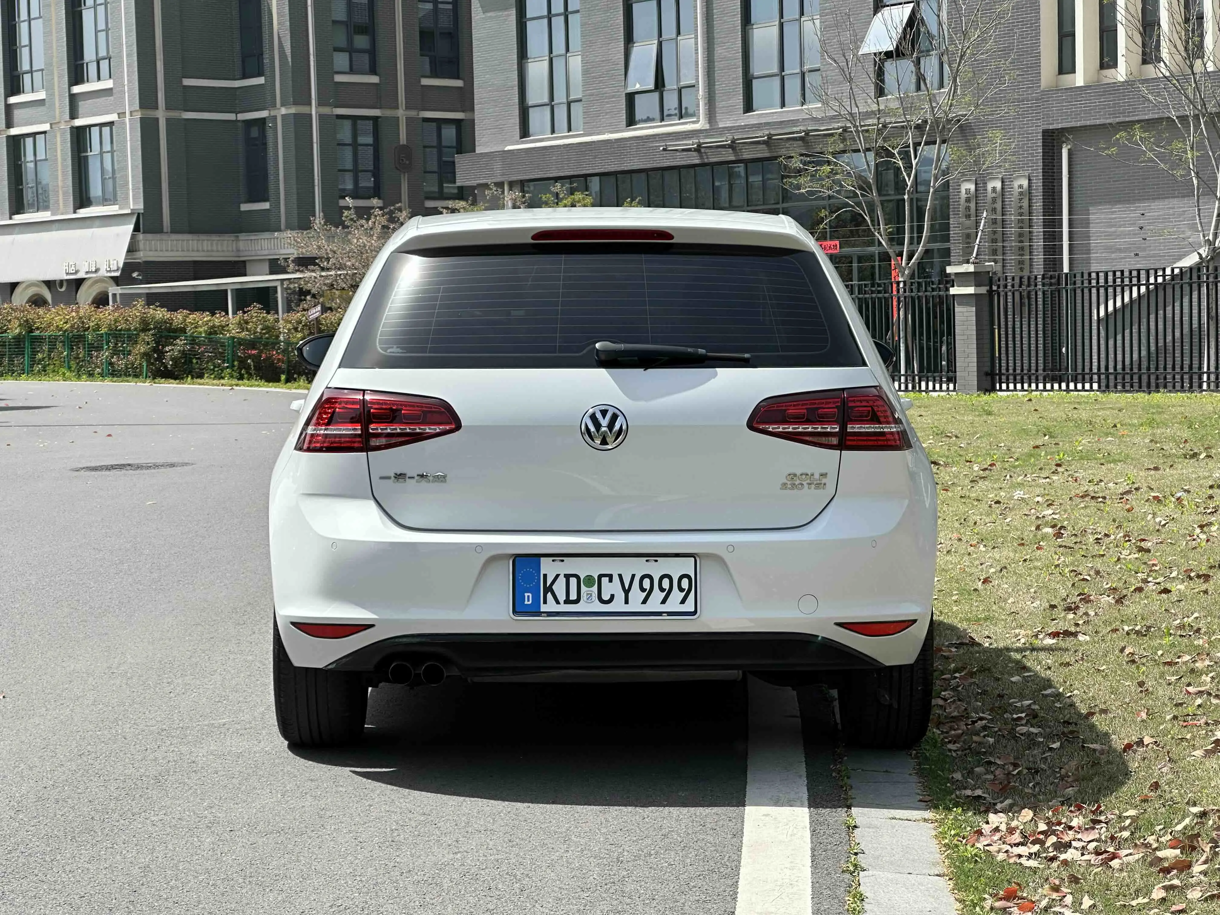 Volkswagen golf