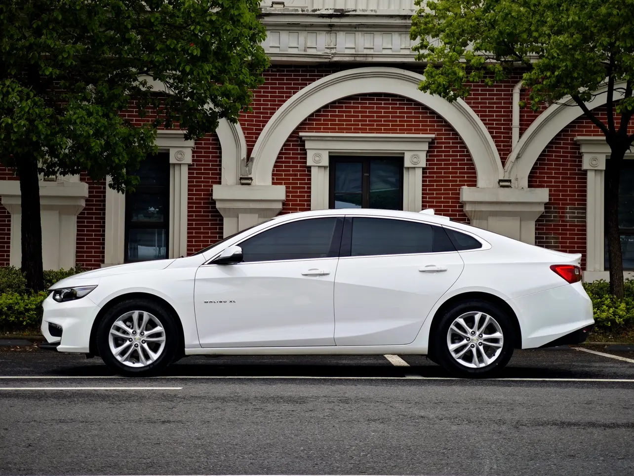 Chevrolet Malibu XL