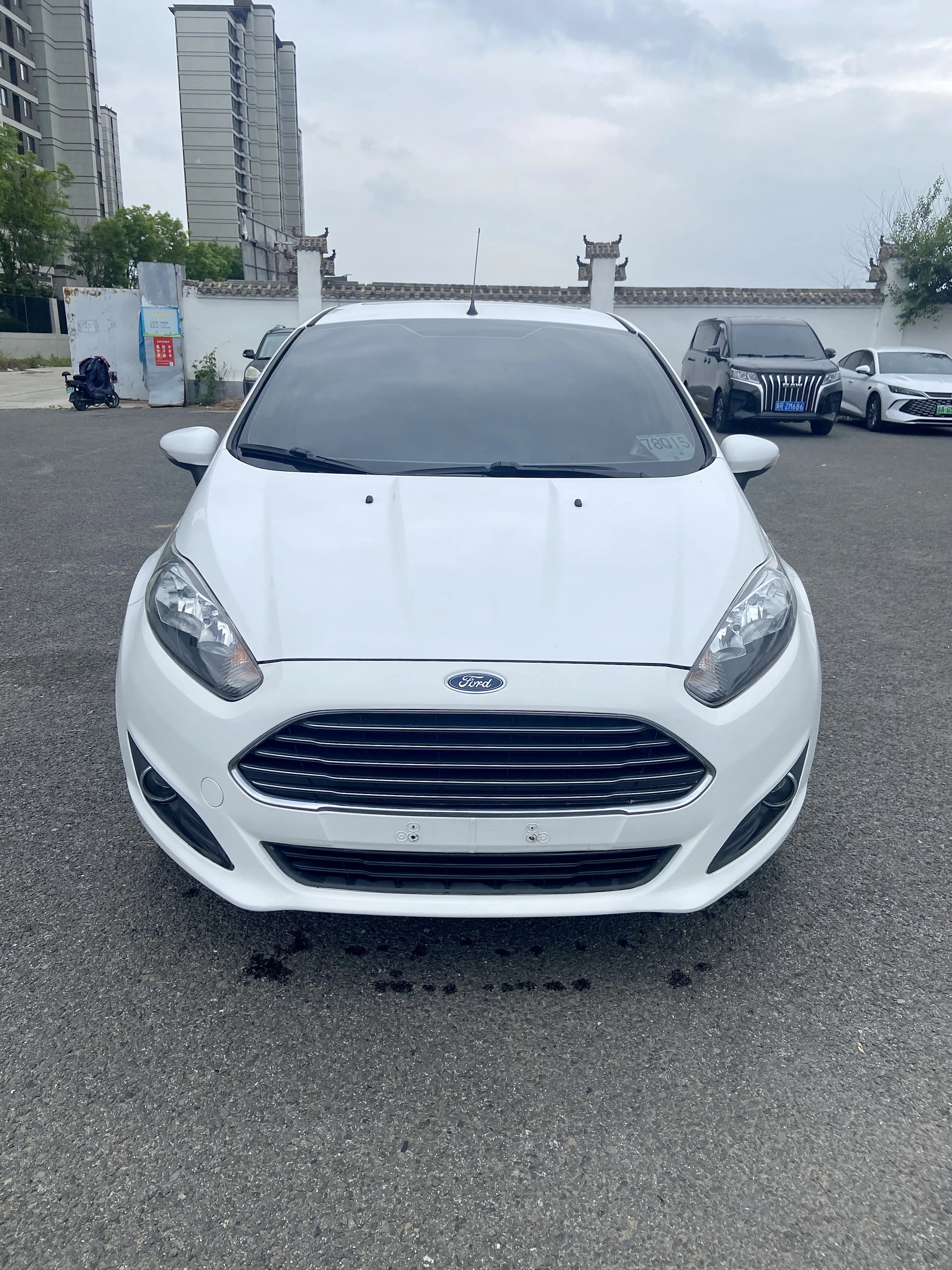 Ford Carnival
