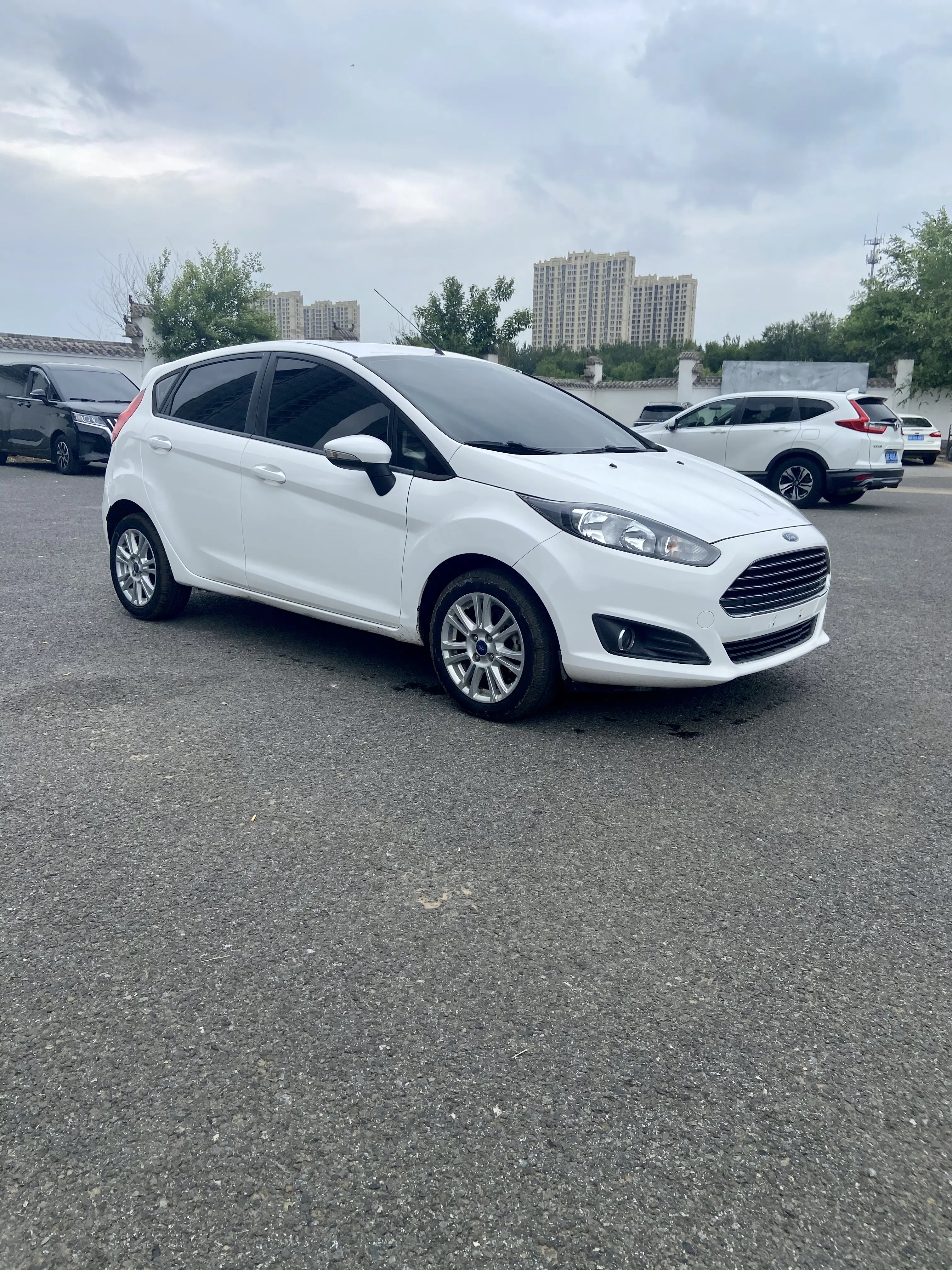 Ford Carnival