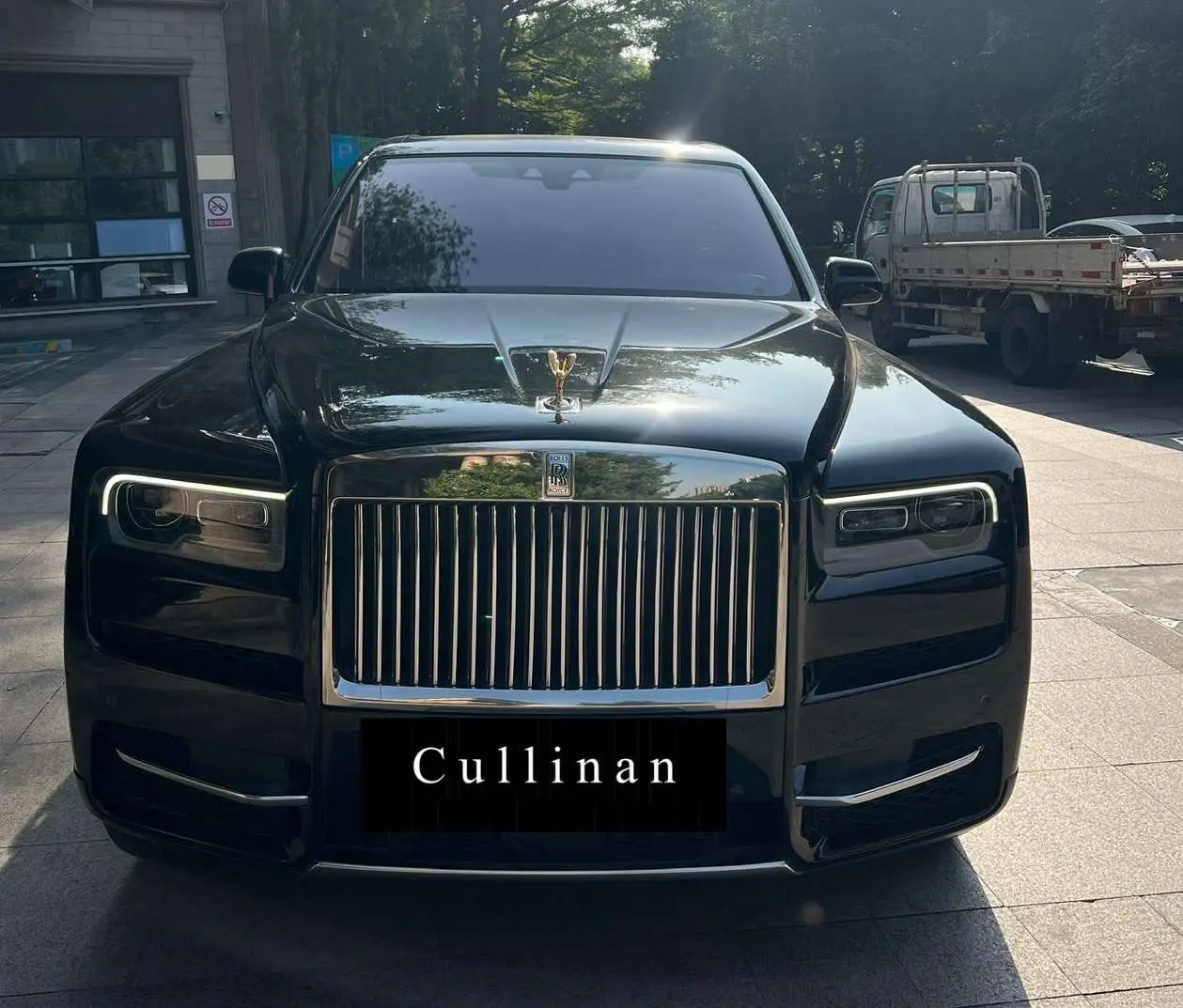 Rolls Royce Cullinan