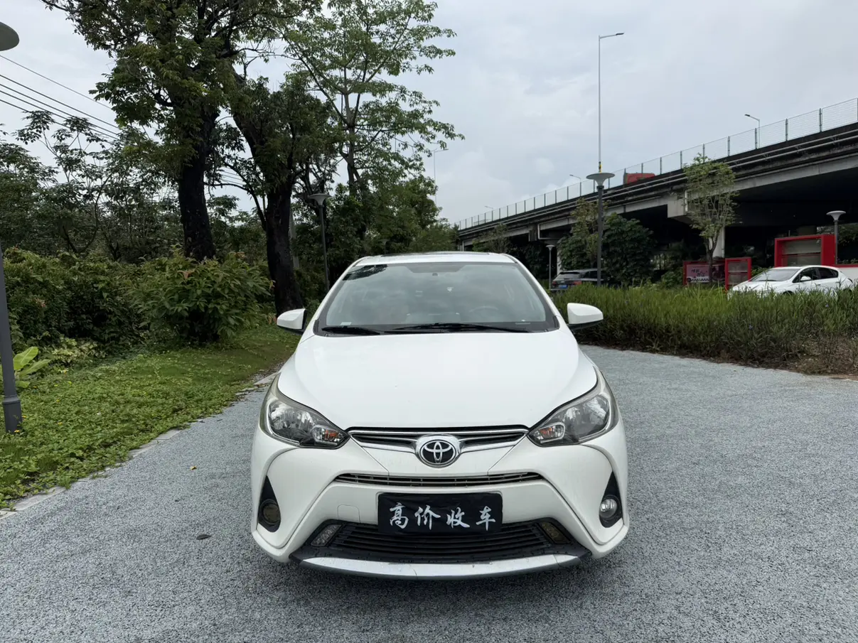 Toyota YARiS L Enjoy