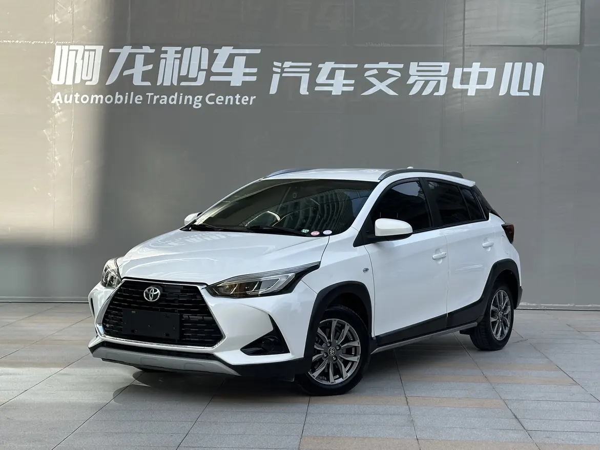 Toyota Yaris L