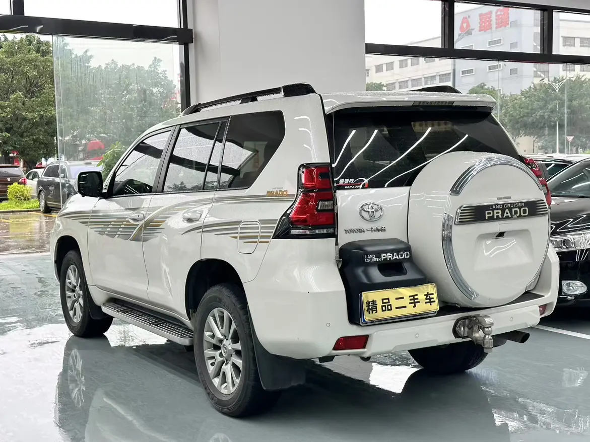 Toyota Prado