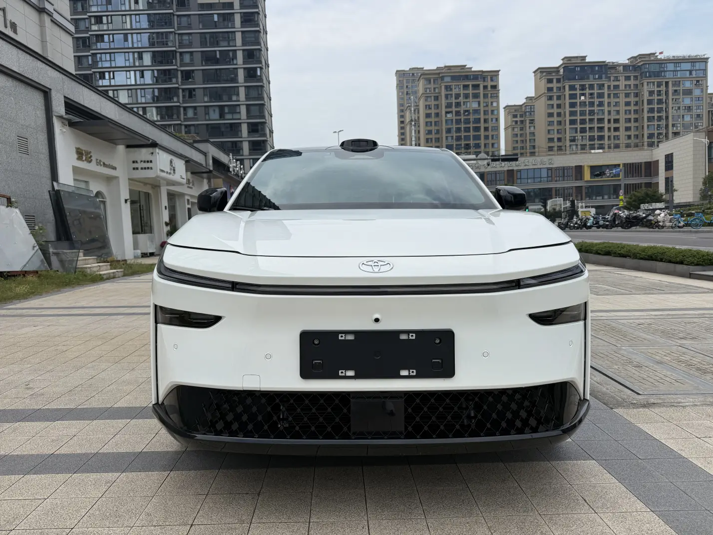 Toyota Bozhi 3X