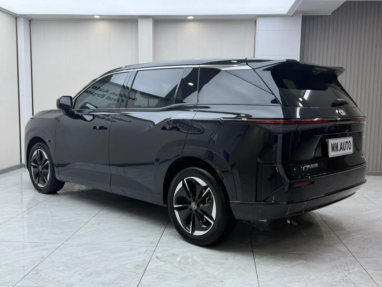 Toyota Bozhi 3X