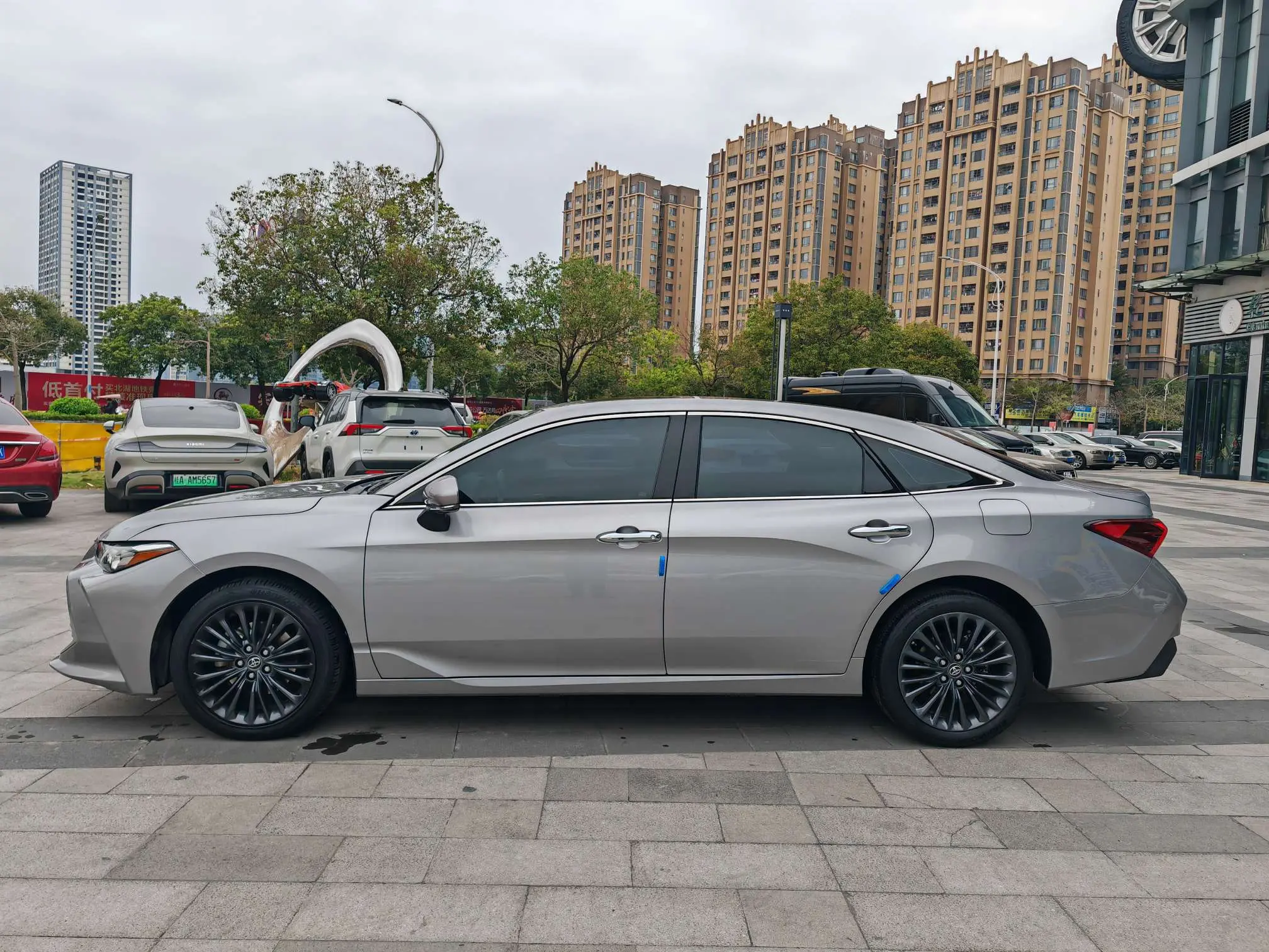 Toyota Avalon