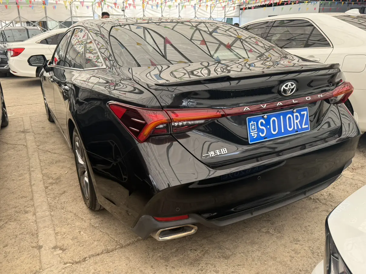 Toyota Avalon