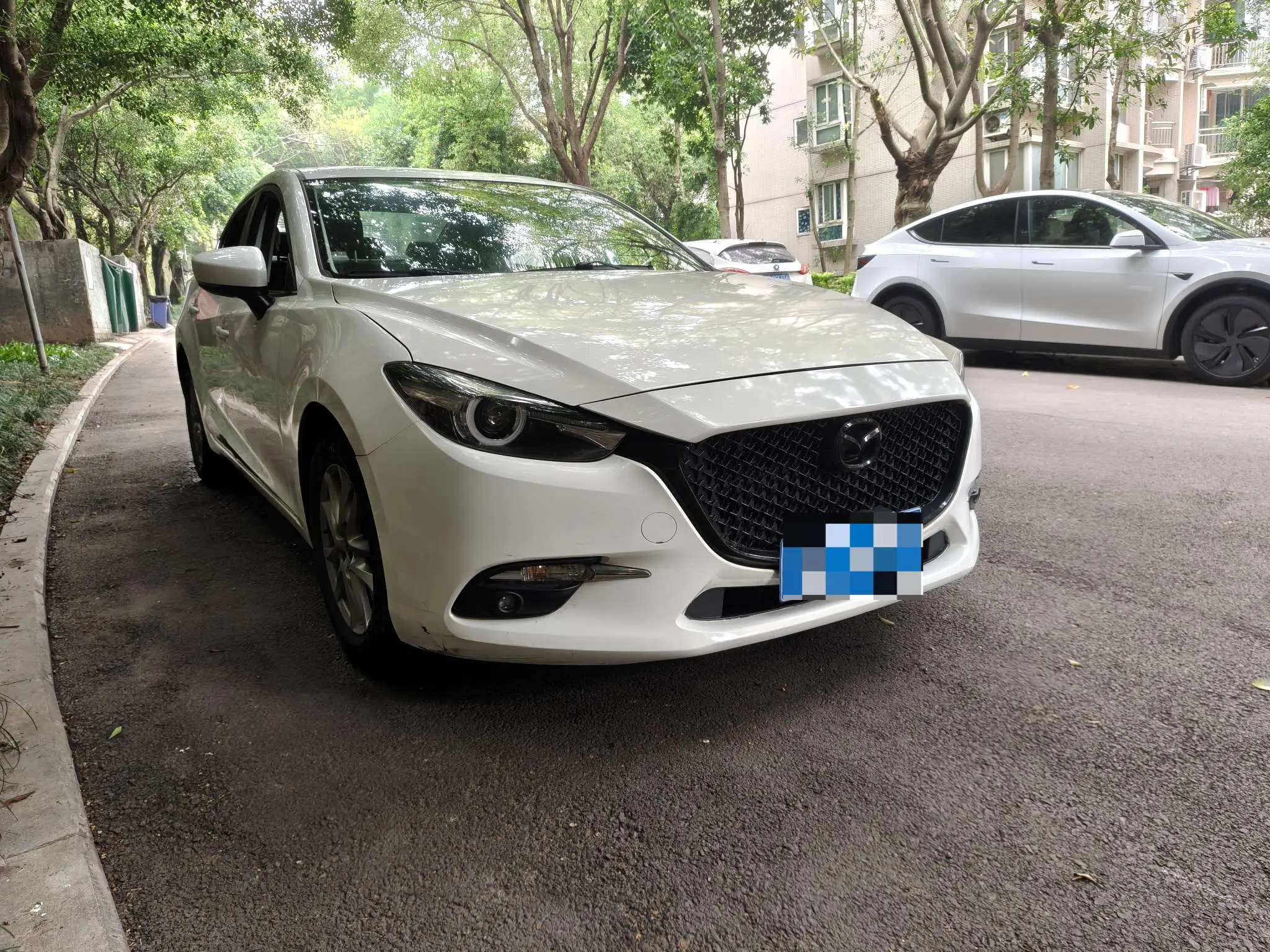 Mazda Axela