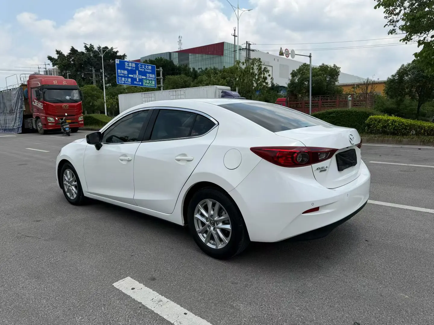 Mazda Axela