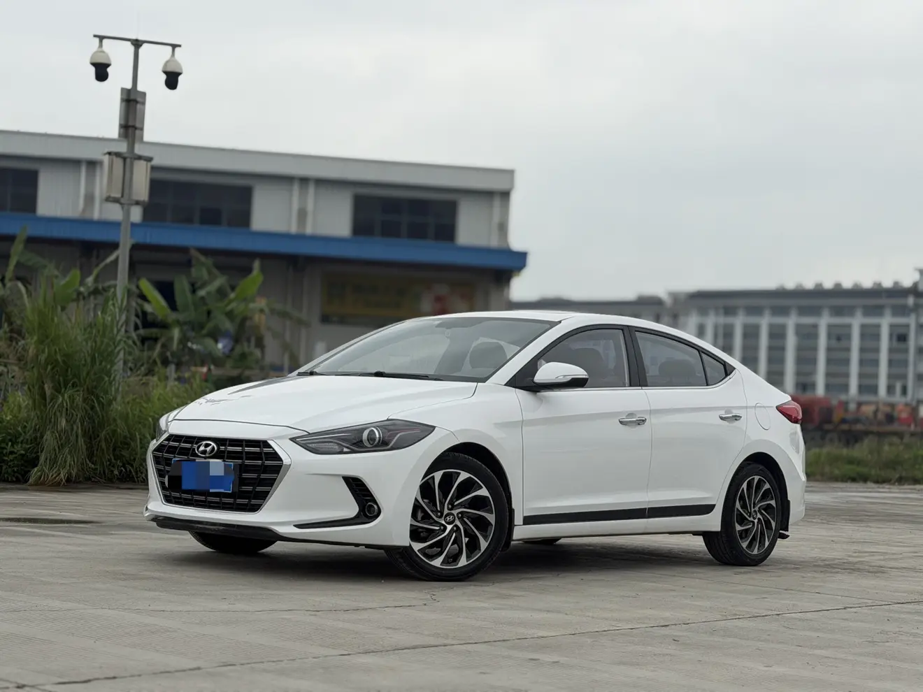 Hyundai Lead