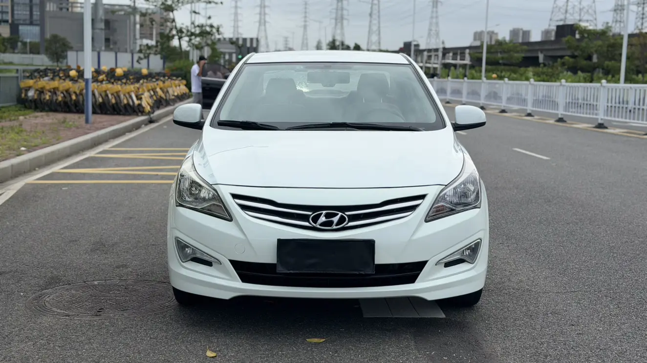 Hyundai Verna