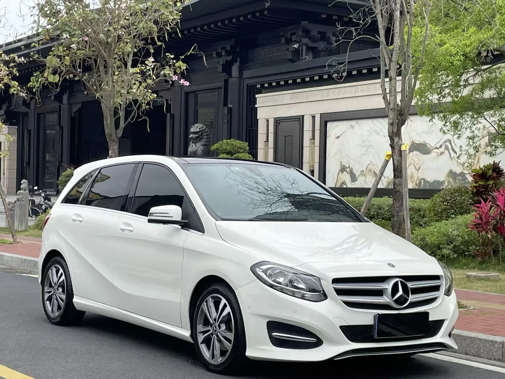 Mercedes-Benz Mercedes Benz B Class