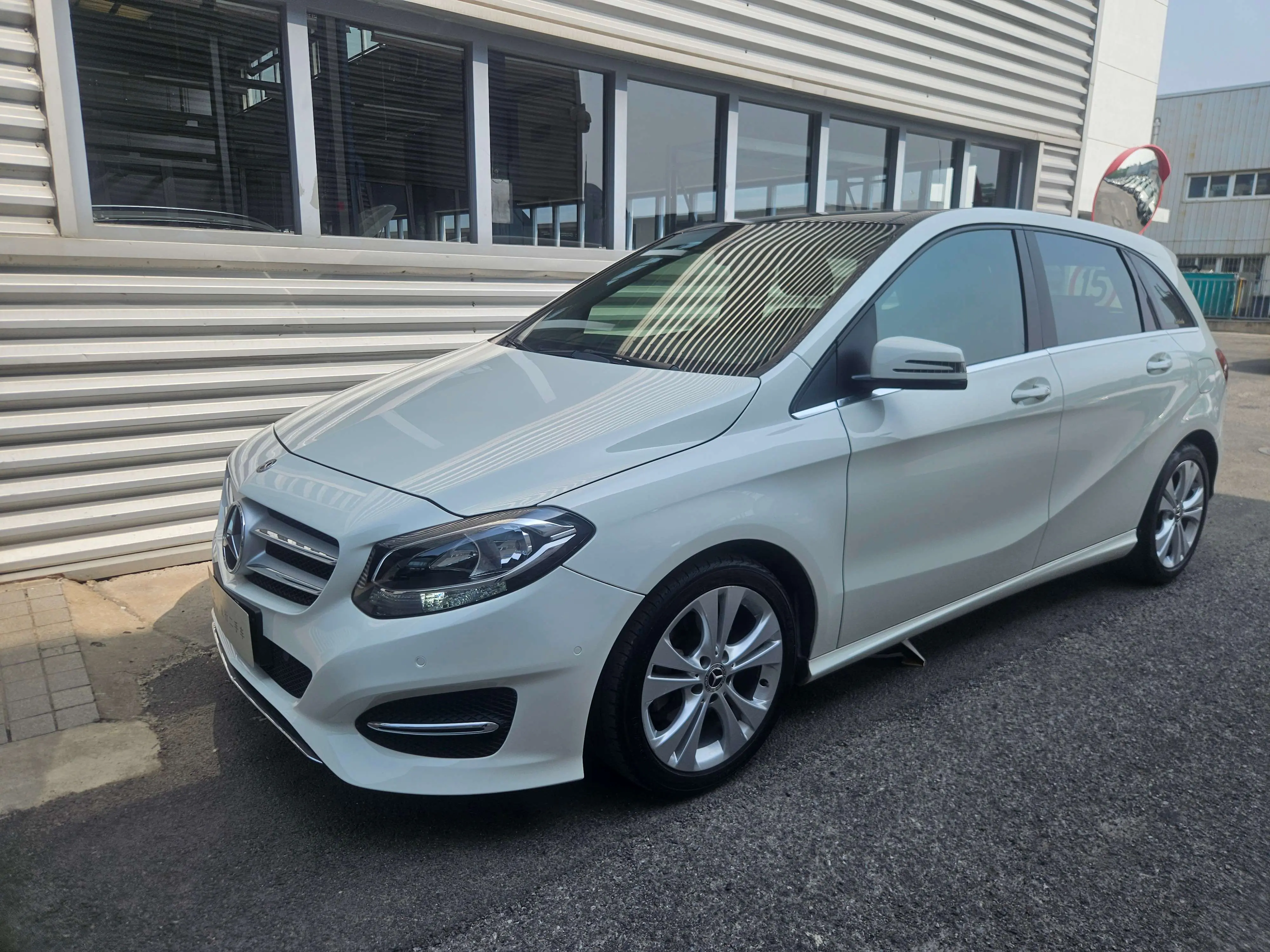 Mercedes-Benz Mercedes Benz B Class