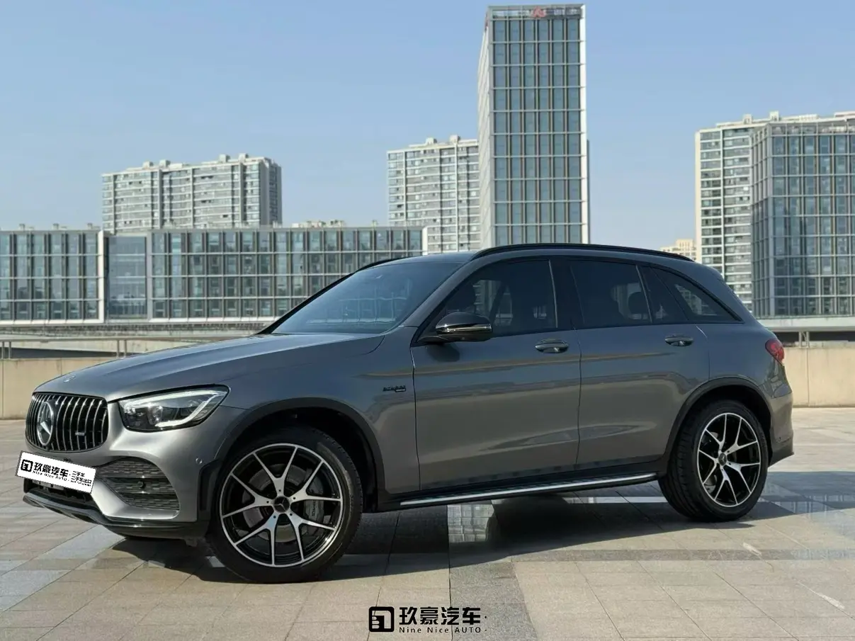 Mercedes-Benz GLC AMG