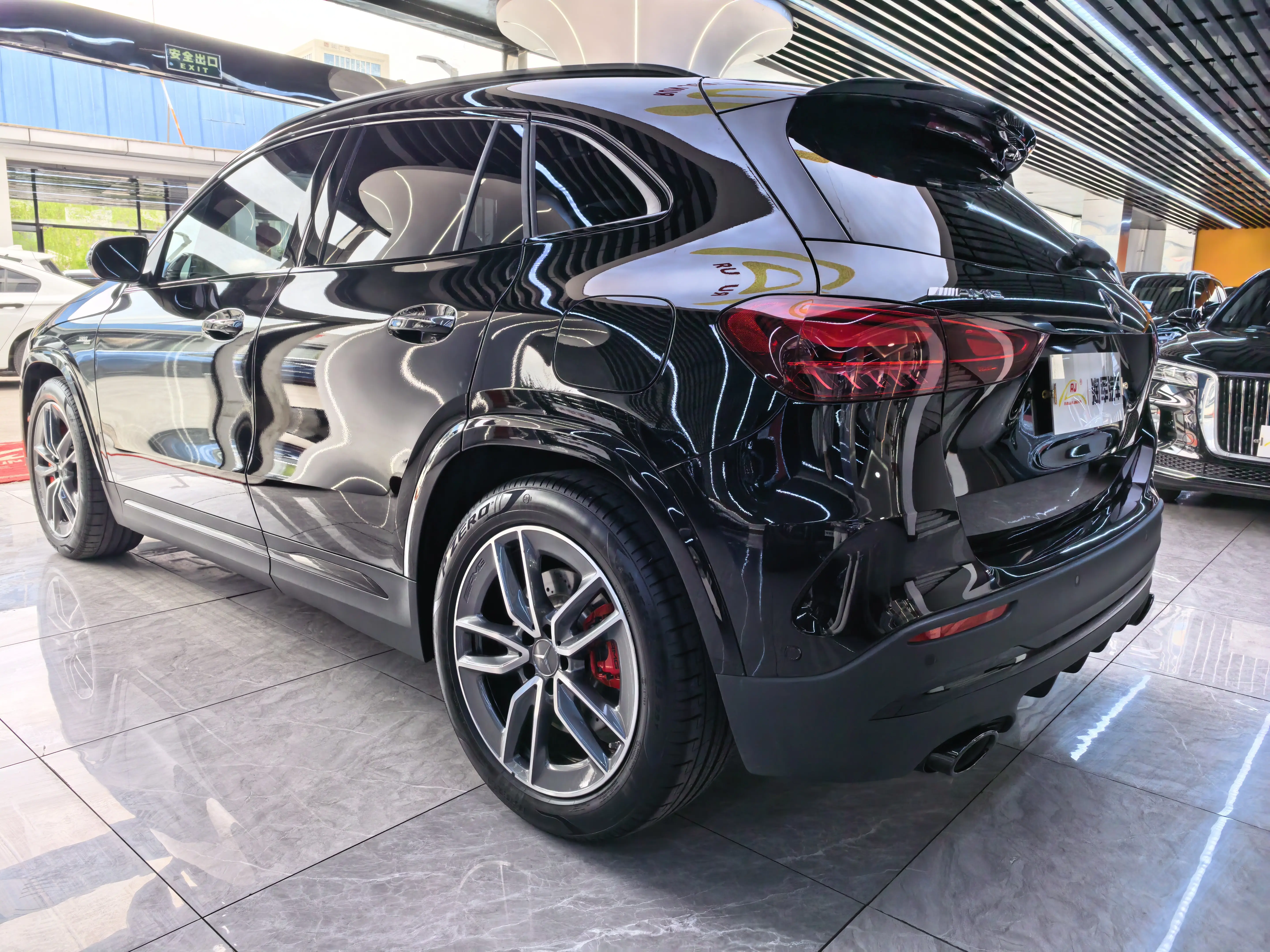 Mercedes-Benz GLA AMG