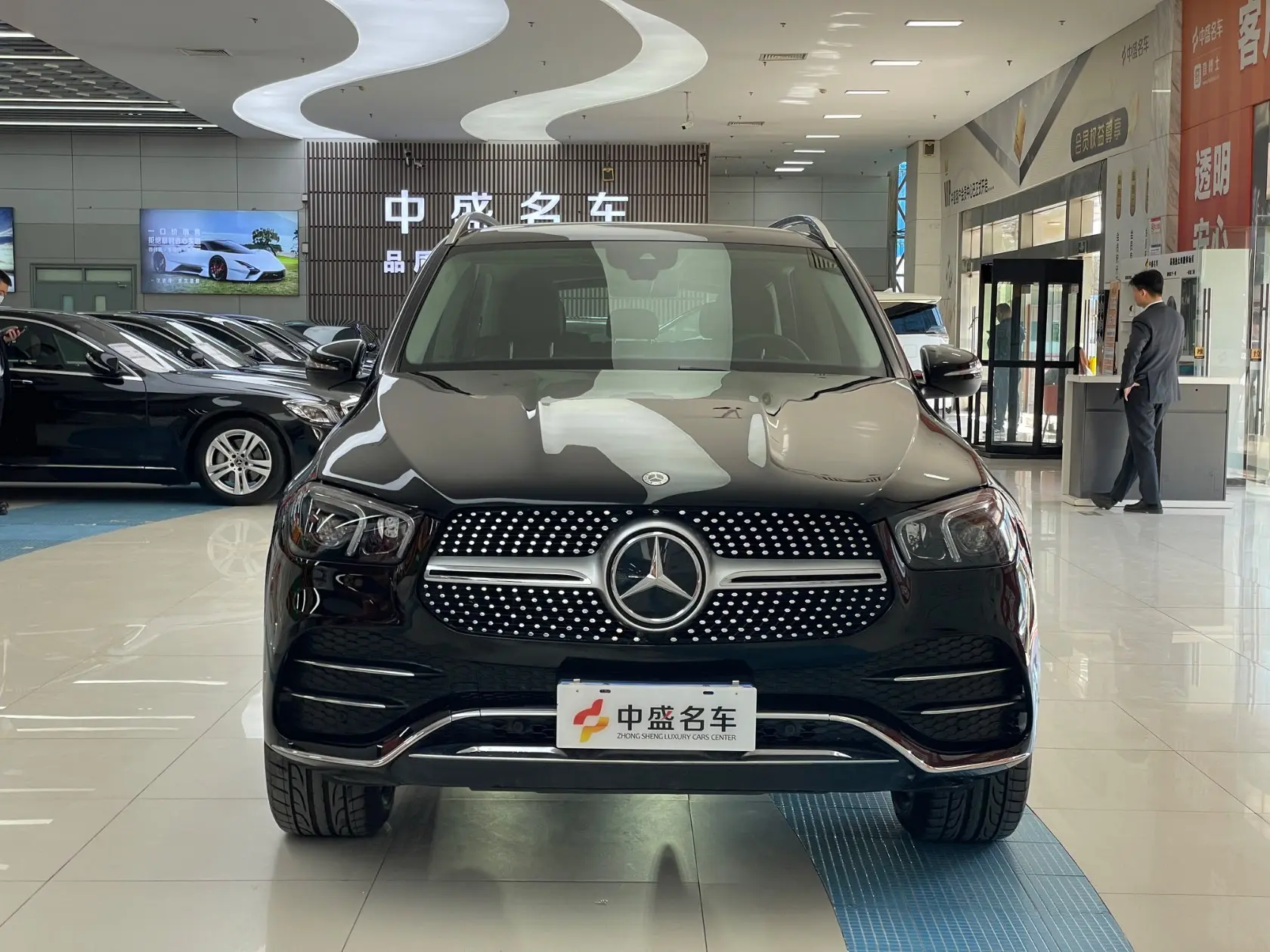 Mercedes-Benz GLE (Imported)