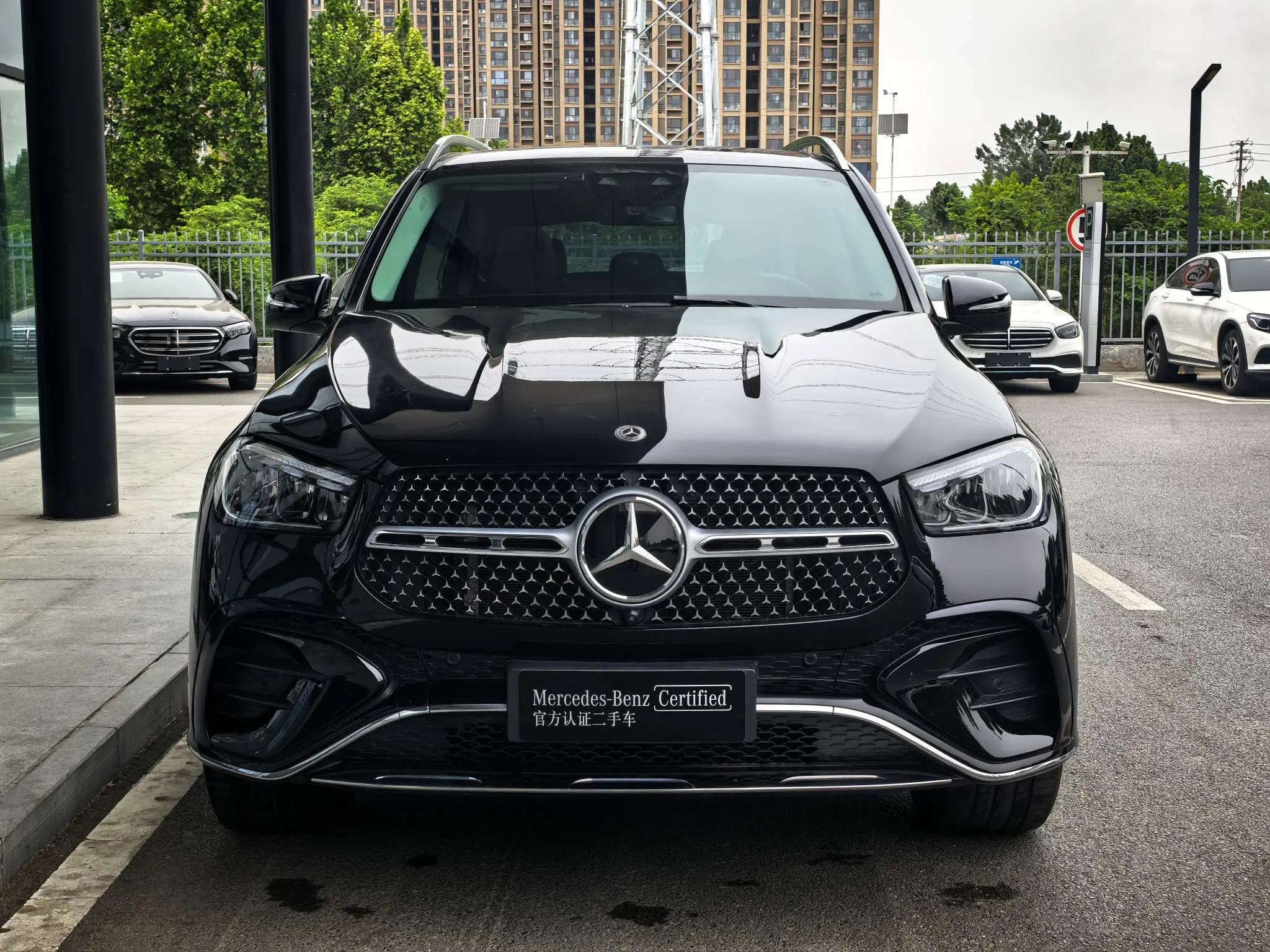 Mercedes-Benz GLE (Imported)