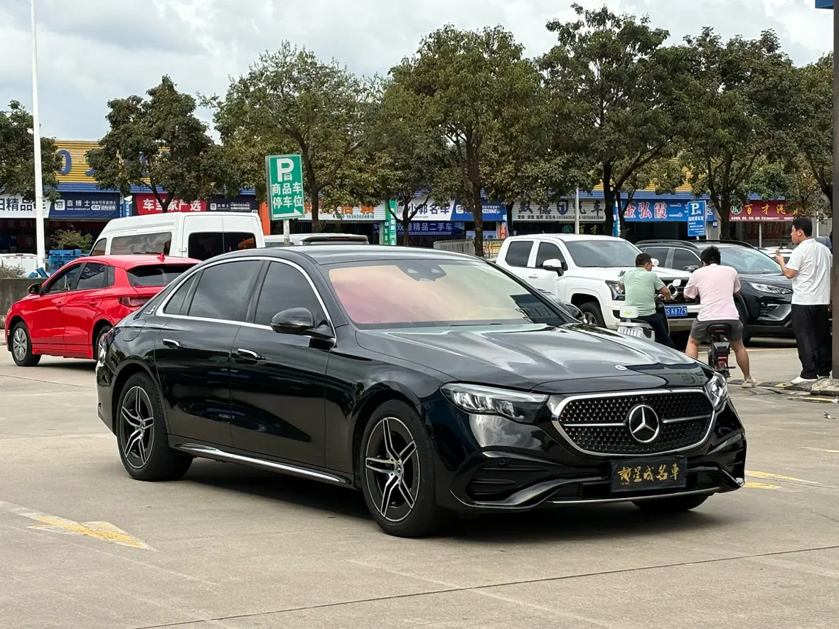 Mercedes-Benz E-Class