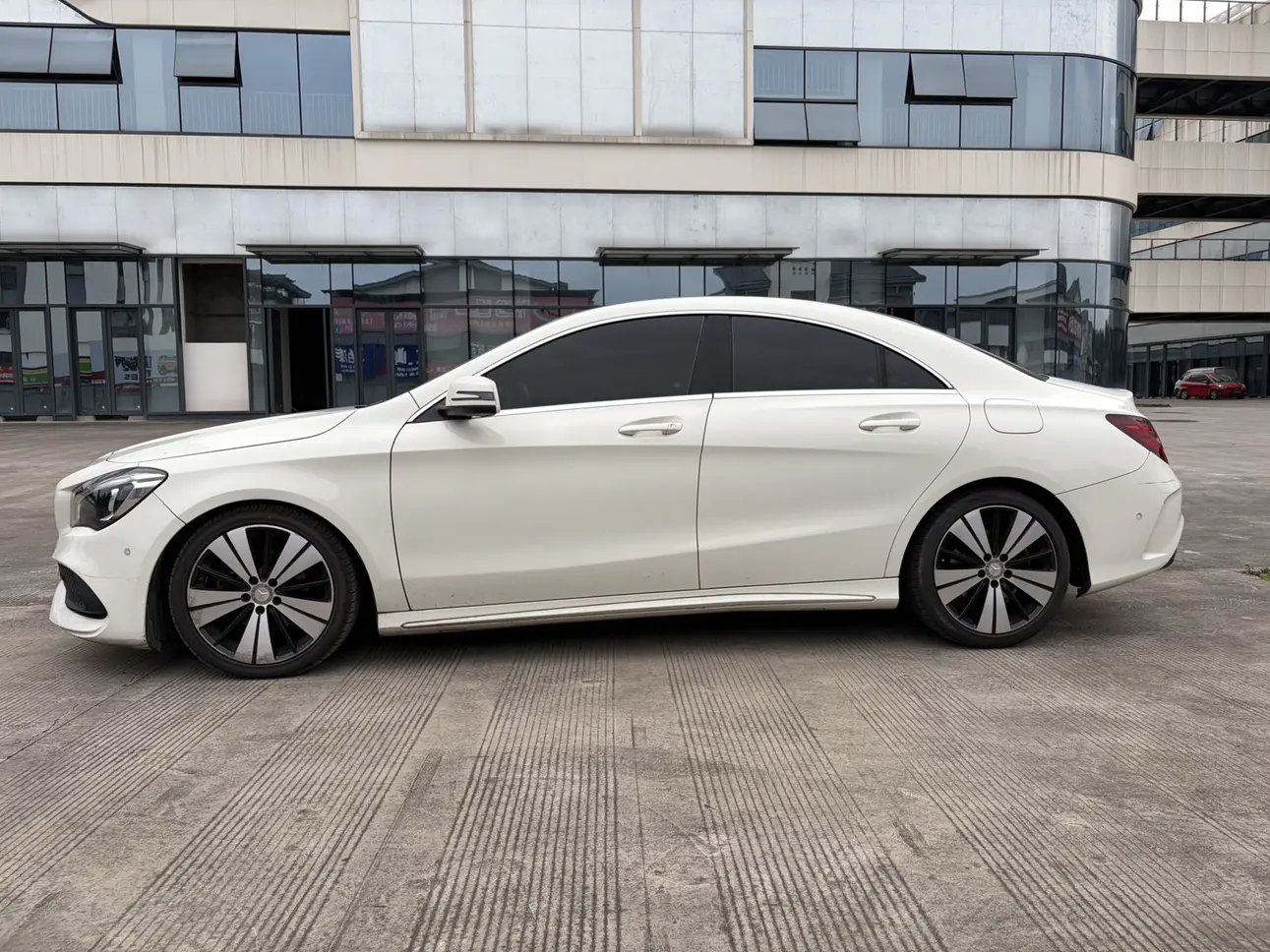Mercedes-Benz CLA (Imported)
