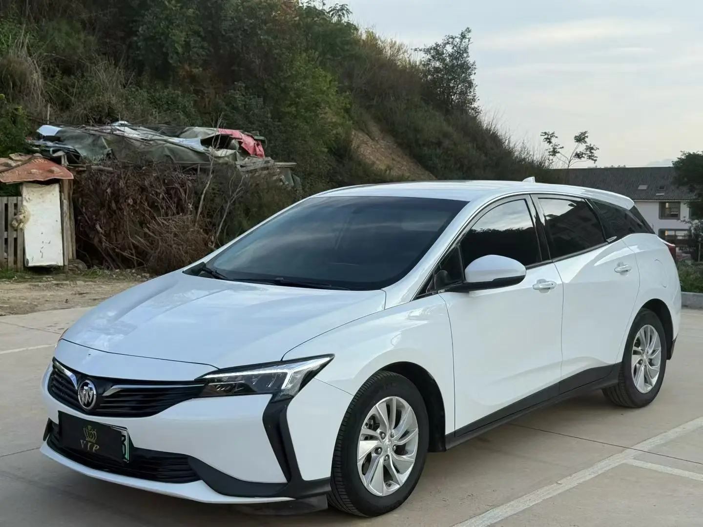 Buick Weilan 6 PHEV