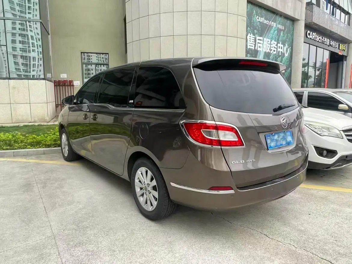 Buick GL8