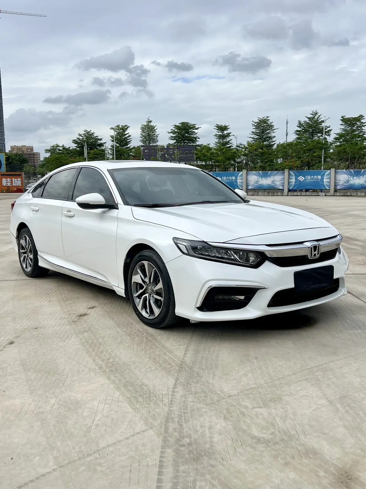 Honda Inspire