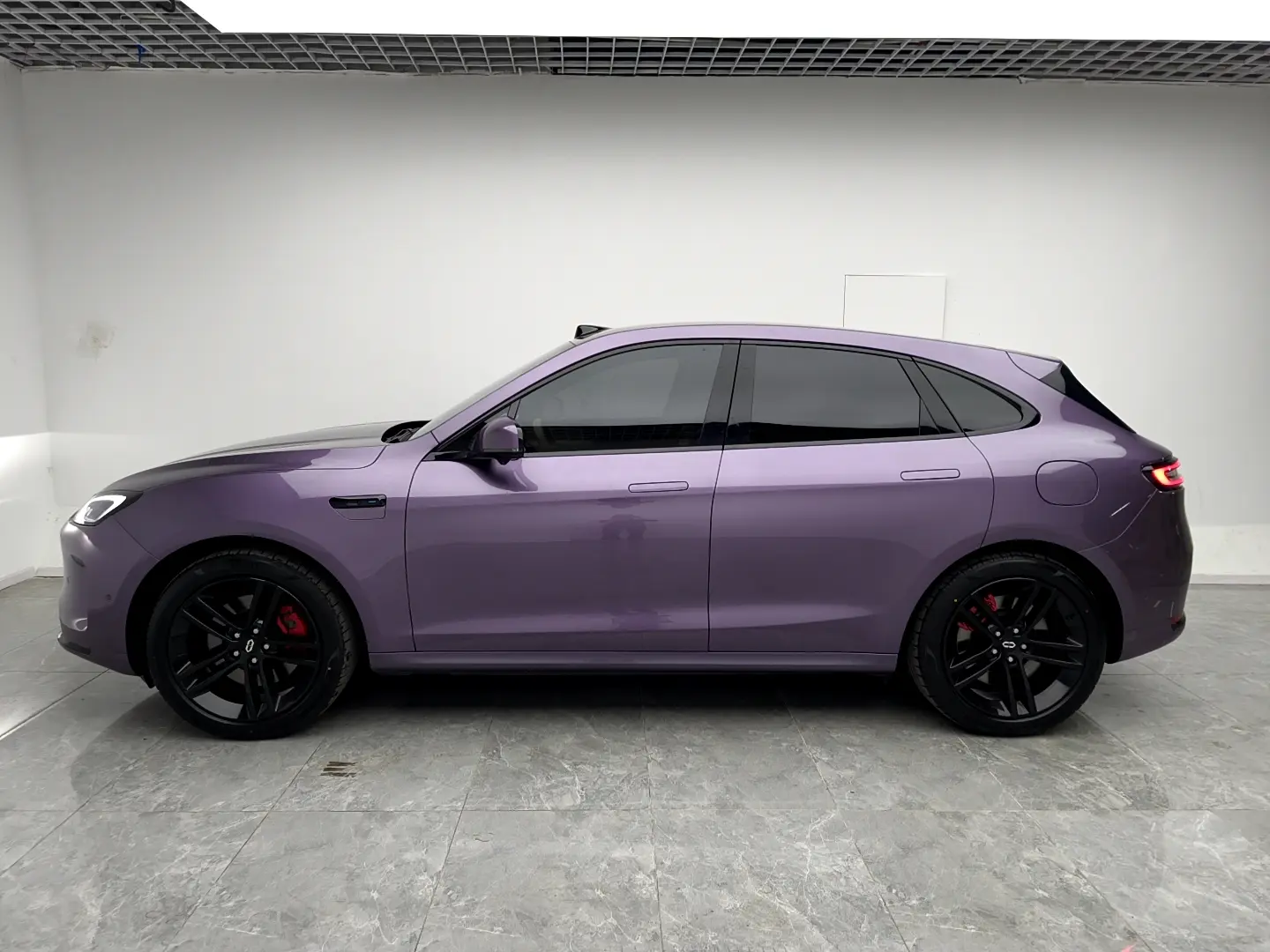 AITO M5