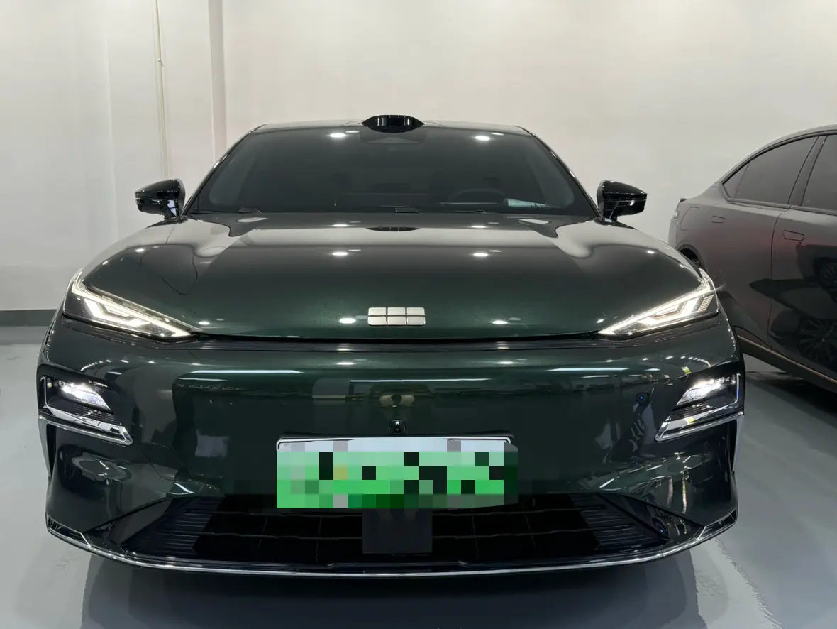 Geely Galaxy Star 8 PHEV