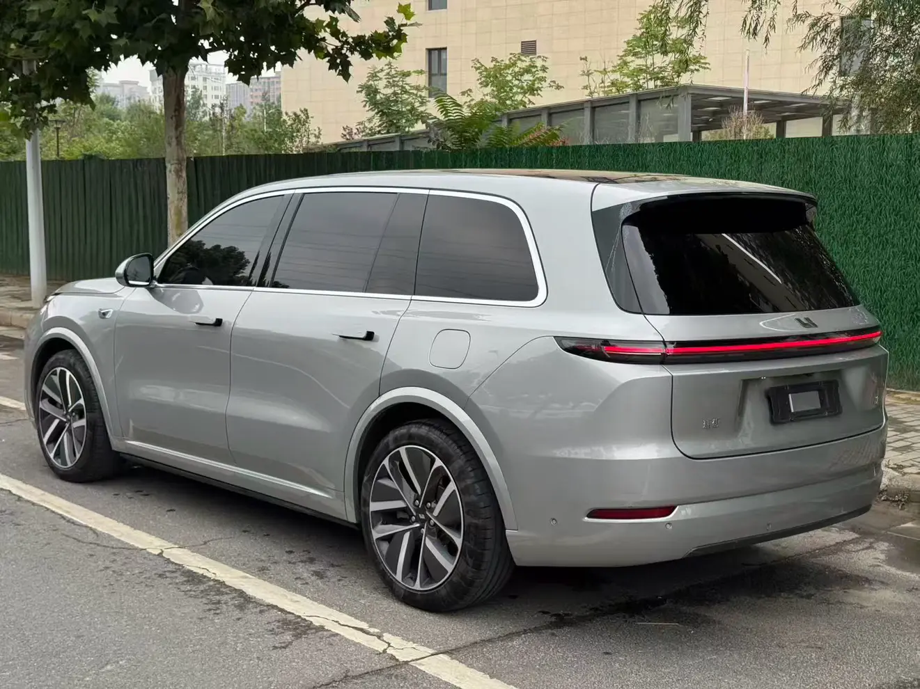 Lixiang L9