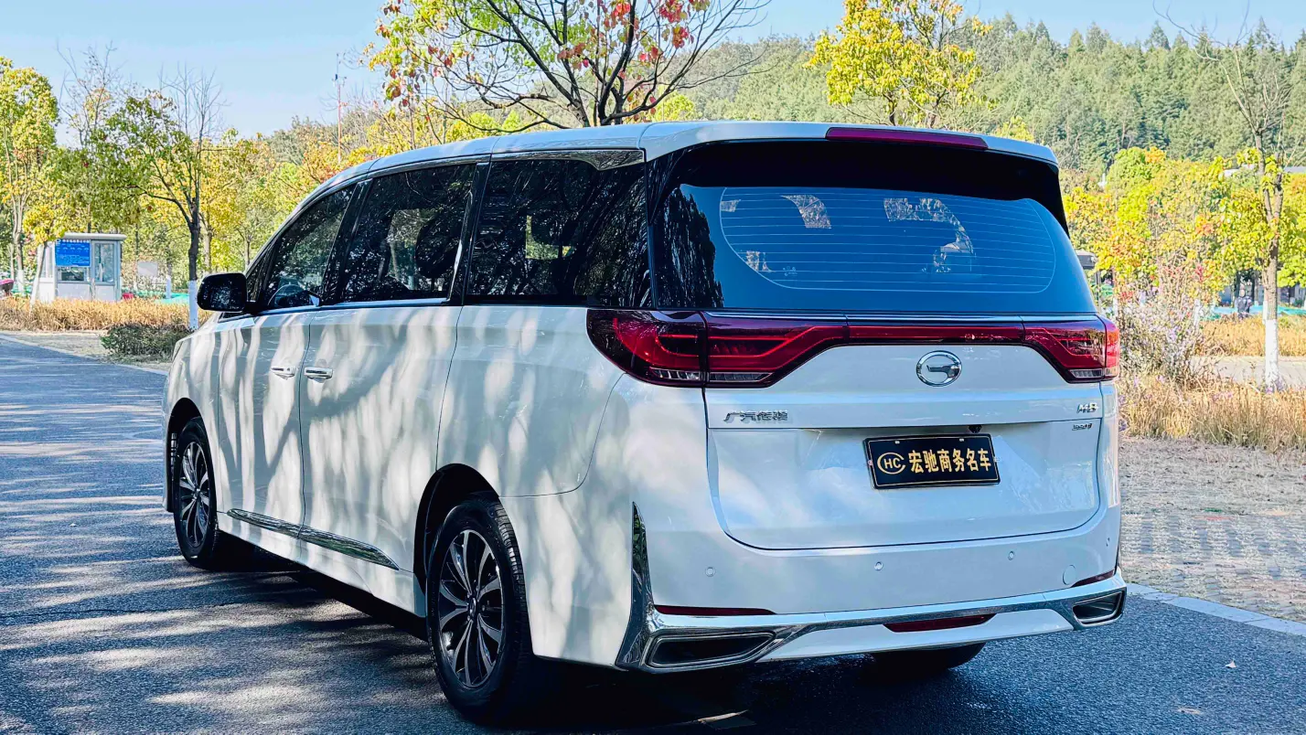GAC Trumpchi M8