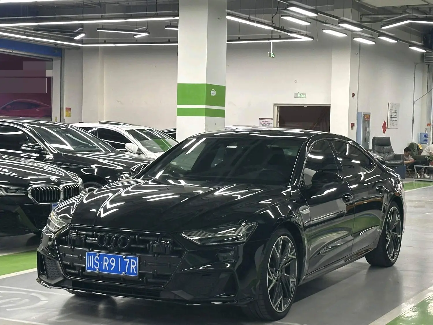 Audi A7L