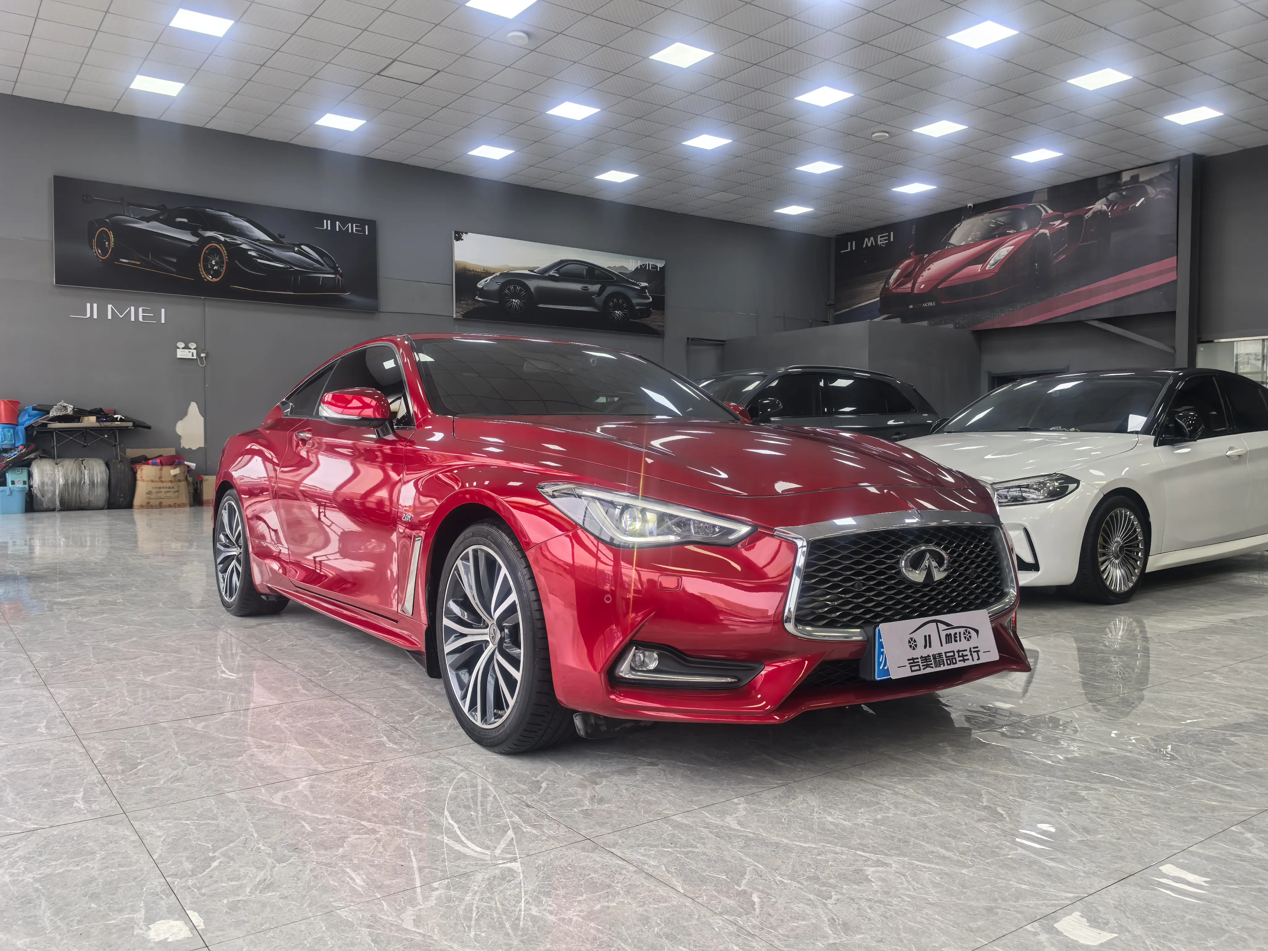 Infiniti Q60