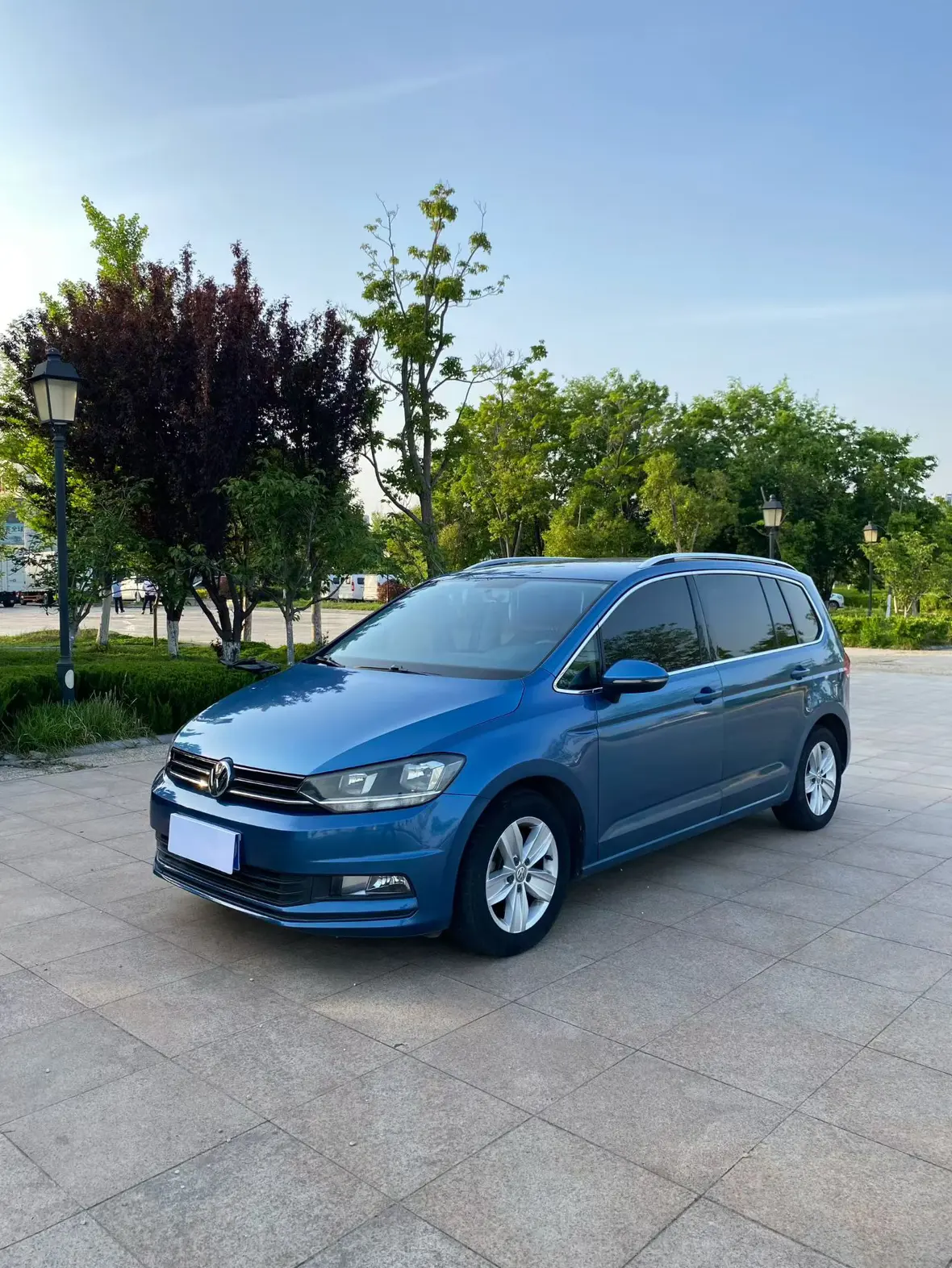 Volkswagen Touran L