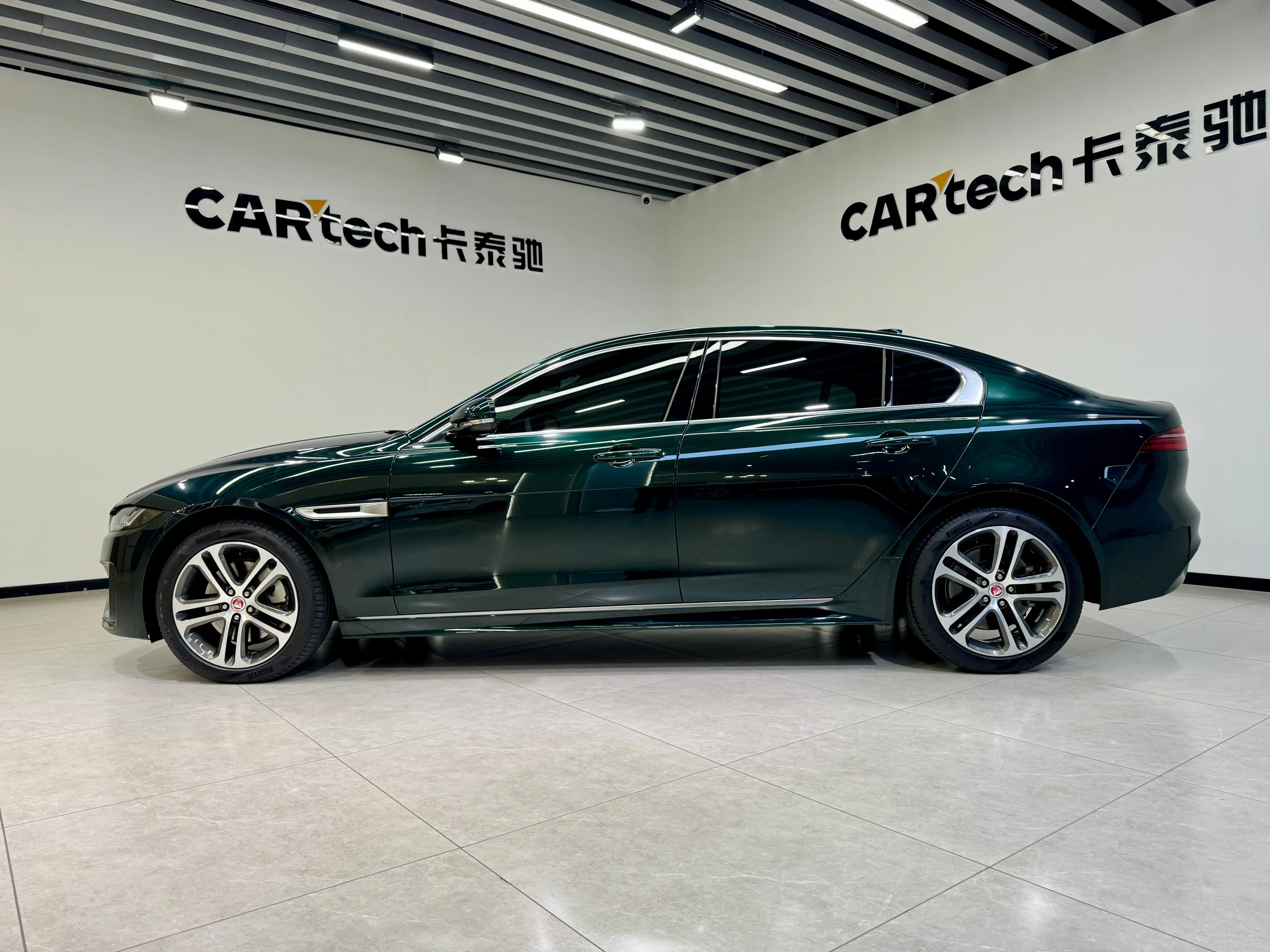 Jaguar XEL