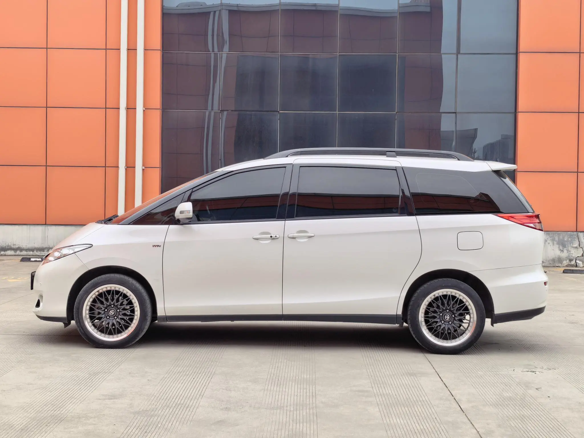 Toyota Previa