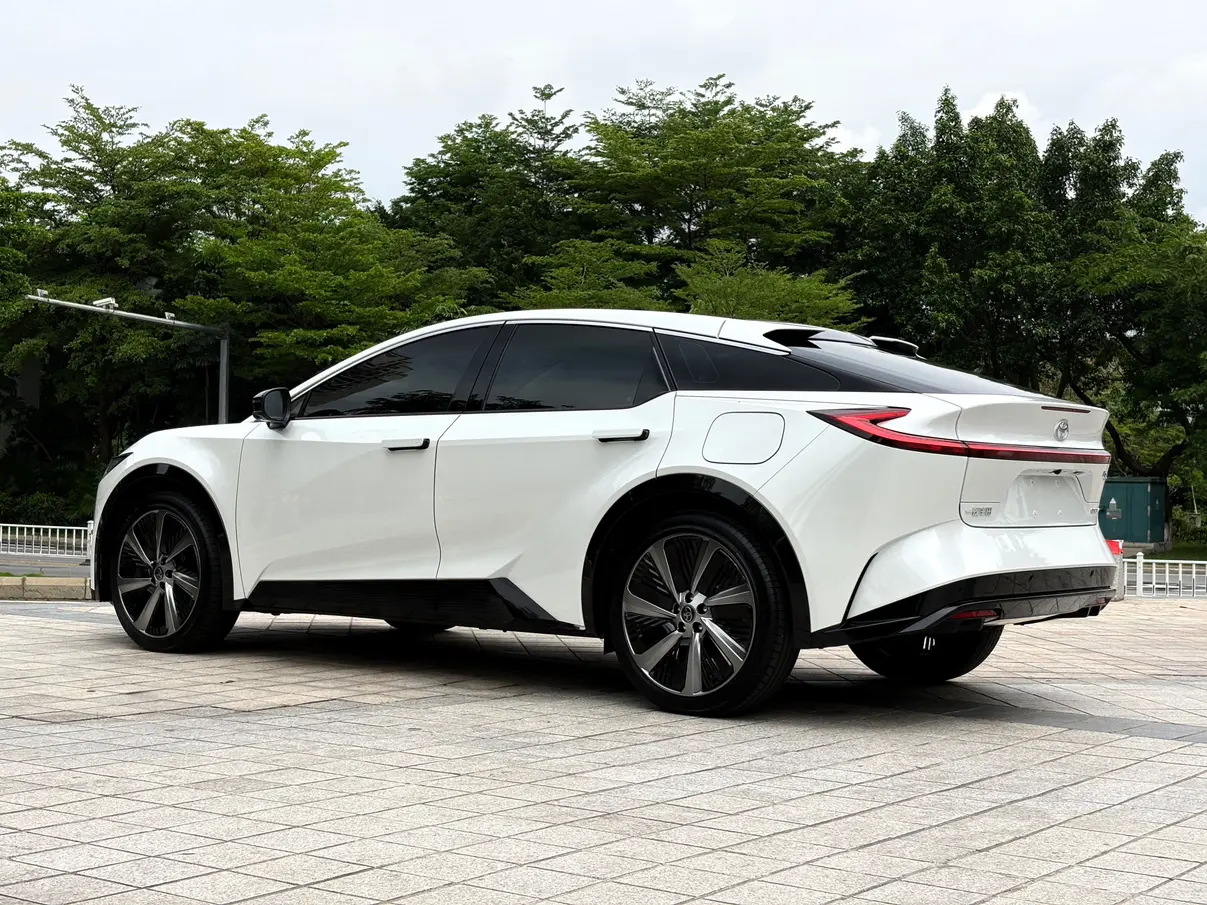 Toyota BZ