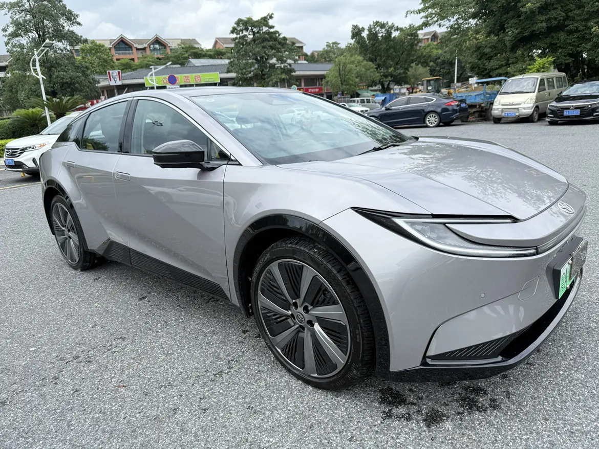 Toyota BZ