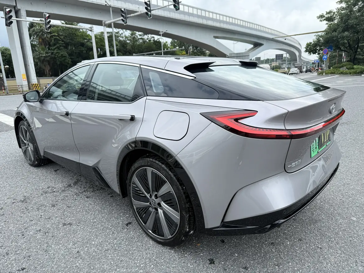 Toyota BZ