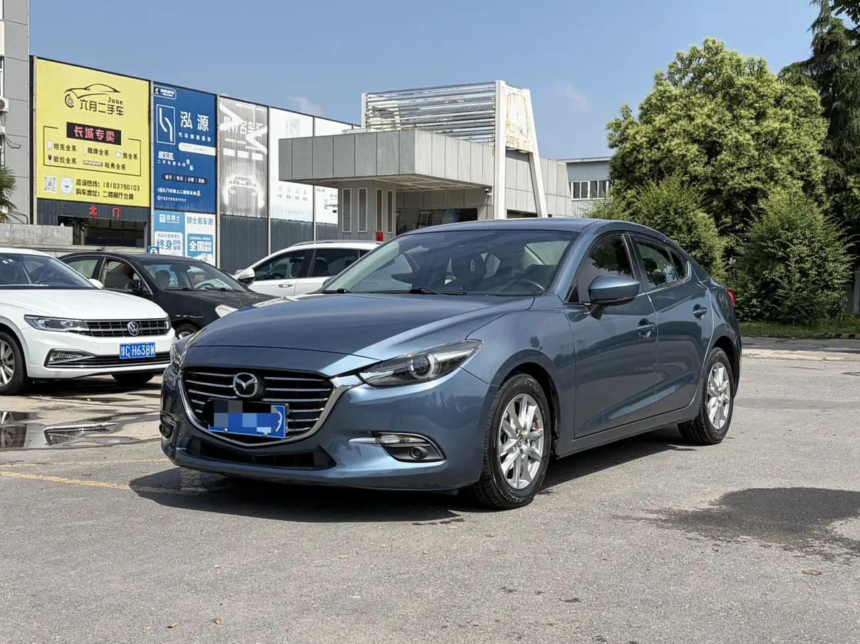 Mazda Axela