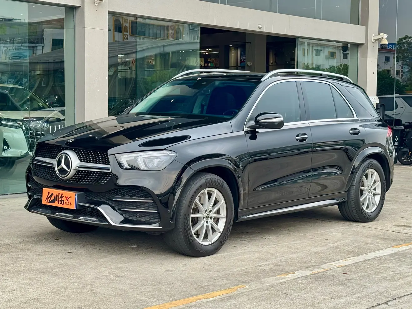 Mercedes-Benz GLE (Imported)