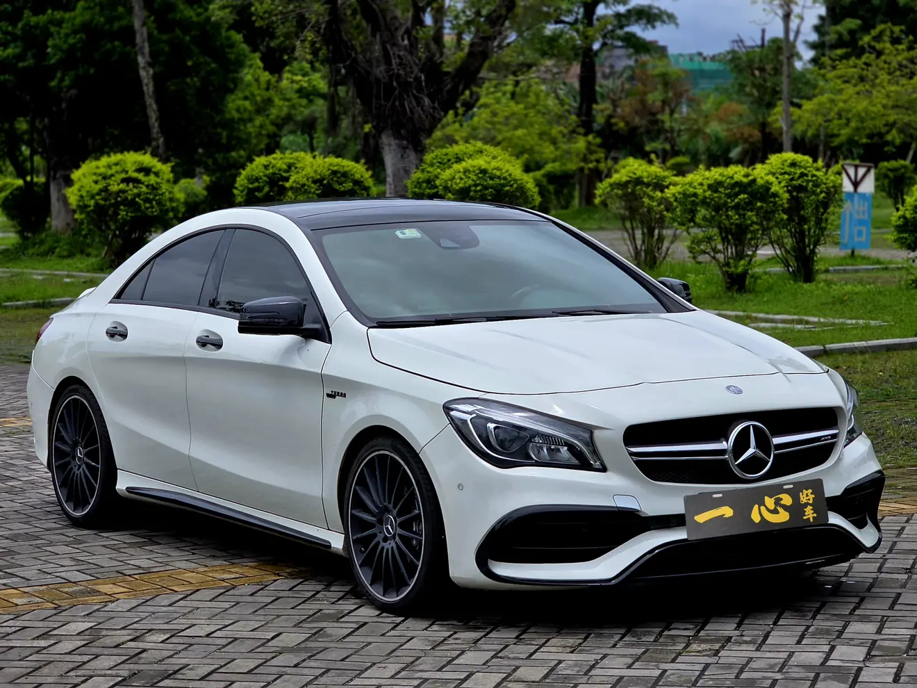 Mercedes-Benz Mercedes CLA AMG